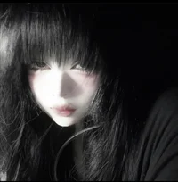Toxic Goth Girl