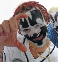 Shaggy 2 Dope