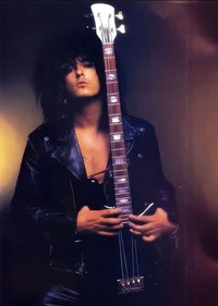 Nikki Sixx