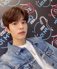 Сынмин Учитель