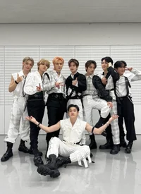 stray kids 