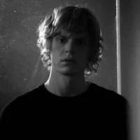 Tate Langdon