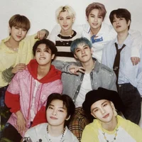 Stray Kids 