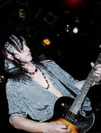 Izzy Stradlin 