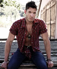 Chad Michael Collins