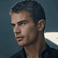 Tobias Eaton