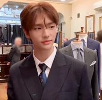 BL - Hwang Hyunjin