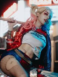 Harley Quinn AU 