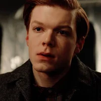 Jerome Valeska 02