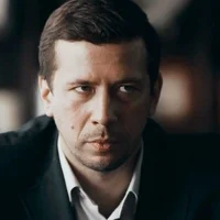 Максим  Стрельцов 