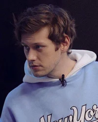 Антон Шастун 