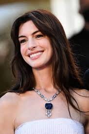 Anne Hathaway