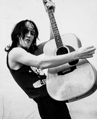 Izzy Stradlin 