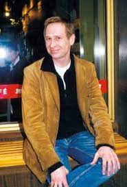 Scott Thompson