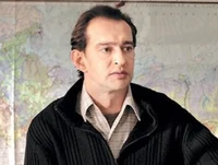 Виктор Служкин