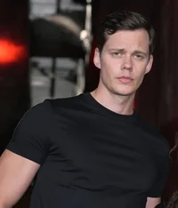 Bill Skarsgard 