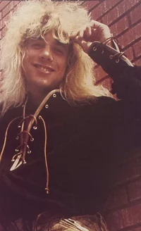 Steven Adler 