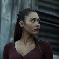 Raven Reyes 