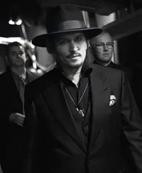 JOHNNY DEPP