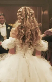 Elizabeth Edwards OC