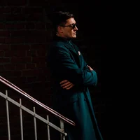 Август ван дер Хольт