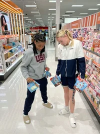 Paige kk and azzi gc