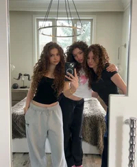 Kalogera sisters