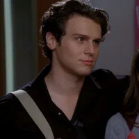 Jonathan Groff 