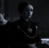 01 Alicent Hightower