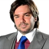 Douglas Reynholm
