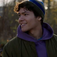 Simon - young Royals