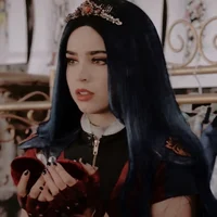 evie grimhilde
