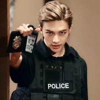 hwang hyunjin