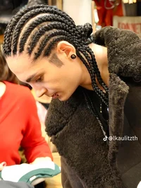 Tom Kaulitz pet
