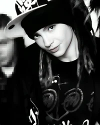 TOM KAULITZ