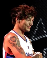 Louis Tomlinson 