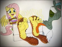 Fluttershyget tickle