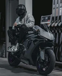 Biker Boyfriend