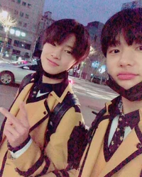 Hyunjin y jeongin 