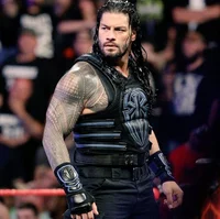 Face Roman Reigns