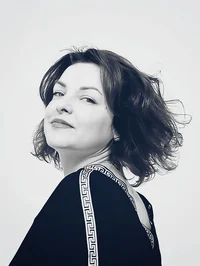 лиза Петрова