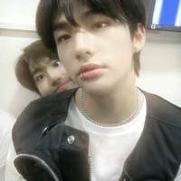Jisung and hyunjin 