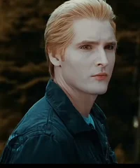 Carlisle Cullen 