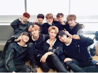 Stray Kids