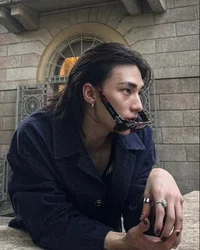 hyunjin hwang