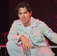 Joe Jonas 