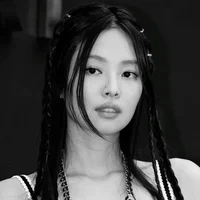 Jennie Kim 