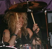 Steven Adler 