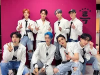 Stray Kids