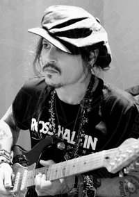 JOHNNY DEPP